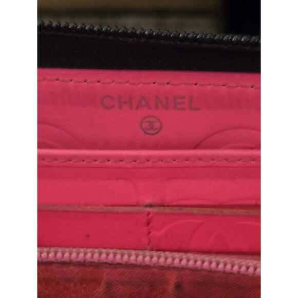 CHANEL CC Cambon Long Zipper Bifold Wallet Patent Leather Black SHW - Picture 7 of 13